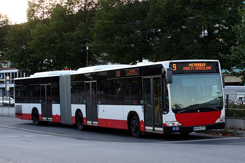 HOCHBAHN 7707